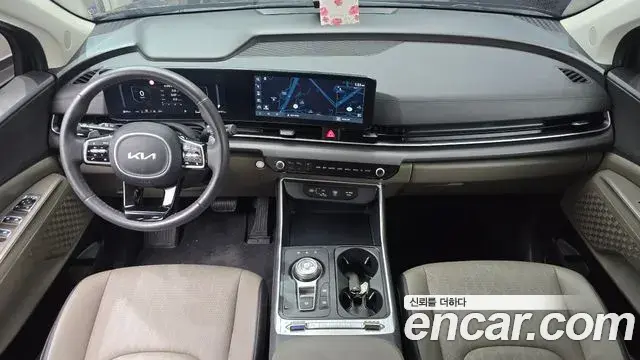 Kia Carnival 2024 — Photo 7/20
