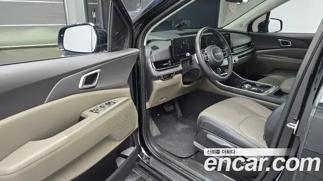 Kia Carnival 2024 — Photo 10/20