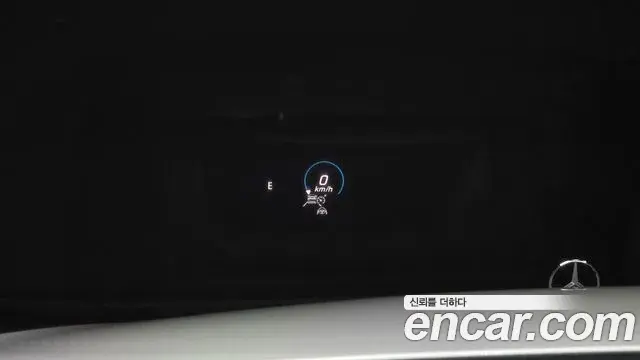 Mercedes-Benz E-Class 2021 — Фото 14/20
