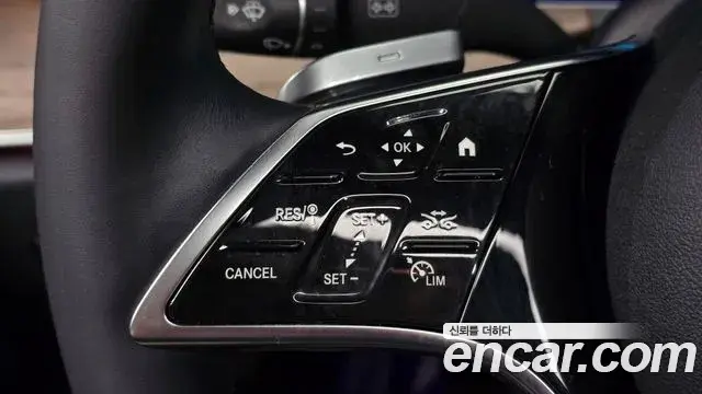 Mercedes-Benz E-Class 2021 — Фото 15/20