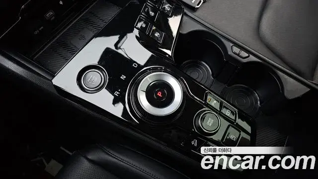 Kia Sportage 2021 — Фото 9/20