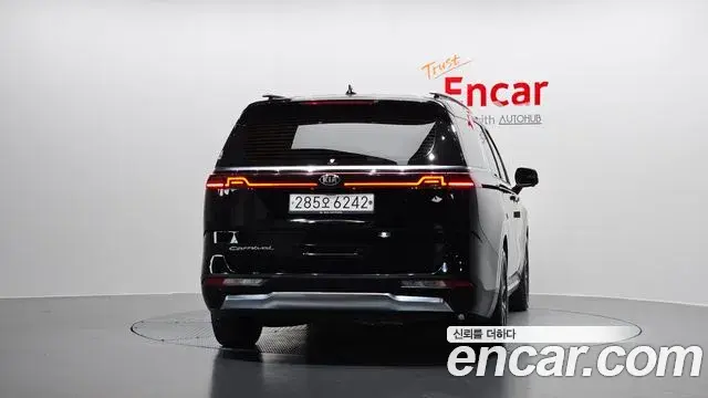 Kia Carnival 2020 — Фото 4/20