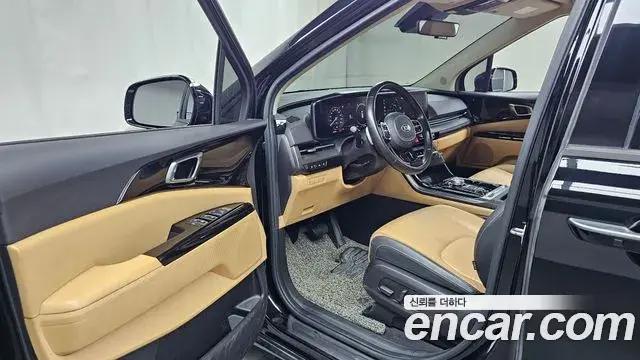 Kia Carnival 2020 — Фото 10/20