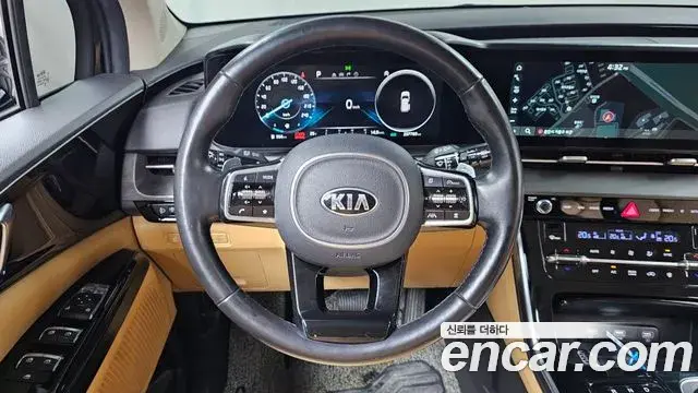 Kia Carnival 2020 — Фото 13/20