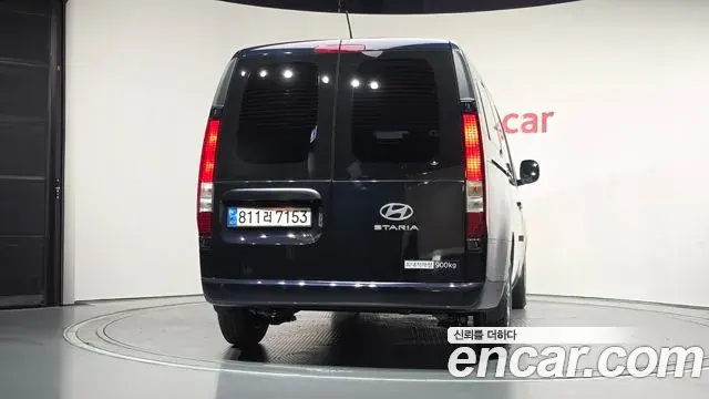 Hyundai Staria 2024 — Photo 4/20