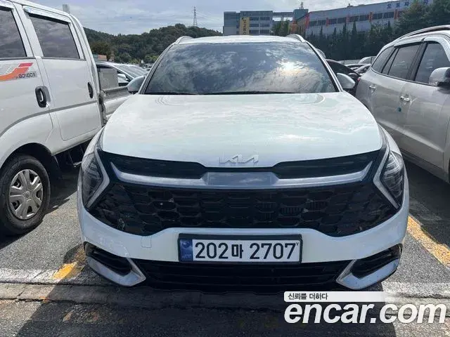 Kia Sportage 2021 — Фото 3/18