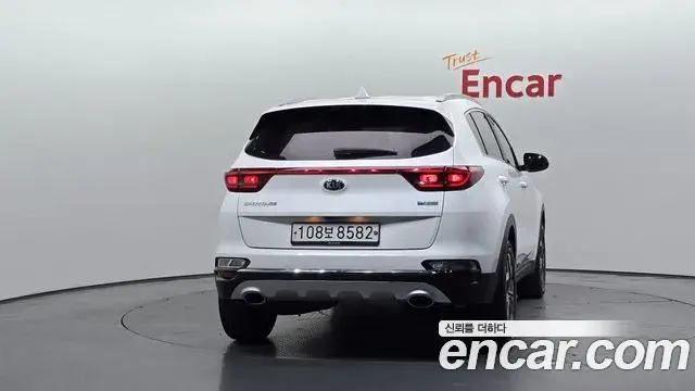 Kia Sportage The Bold 2020 — Фото 4/20
