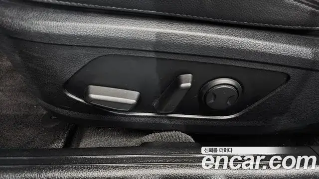 Kia K5 2021 — Şəkil 9/32