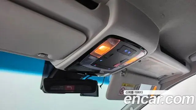 Hyundai Staria 2023 — Фото 16/20