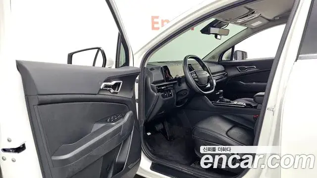 Kia Sportage 2025 — Фото 8/20