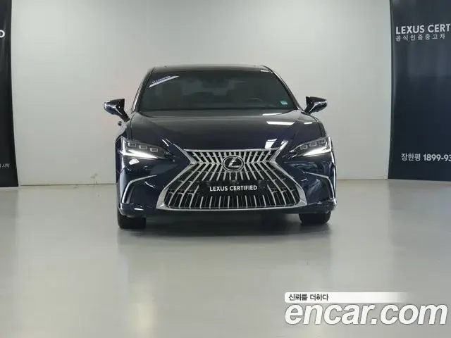 Lexus ES300h 2025 — Фото 2/15