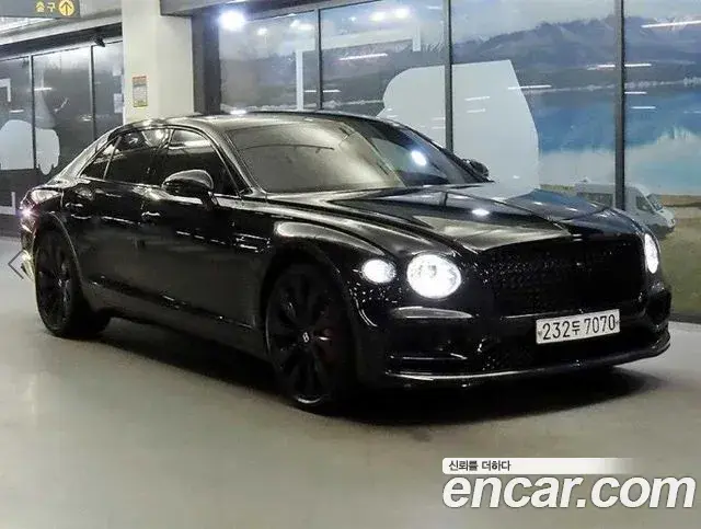 Bentley Flying Spur 2021 — Şəkil 7/20