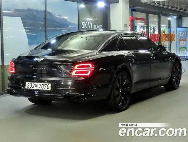 Bentley Flying Spur 2021 — Şəkil 12/20