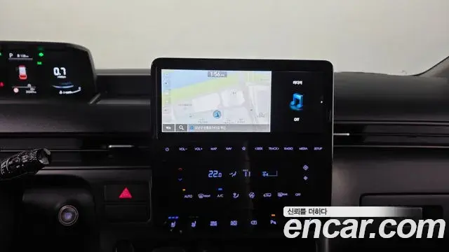 Hyundai Staria 2024 — Фото 14/20