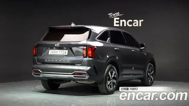 Kia Sorento 2020 — Фото 2/20