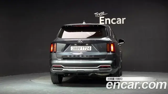 Kia Sorento 2020 — Фото 4/20