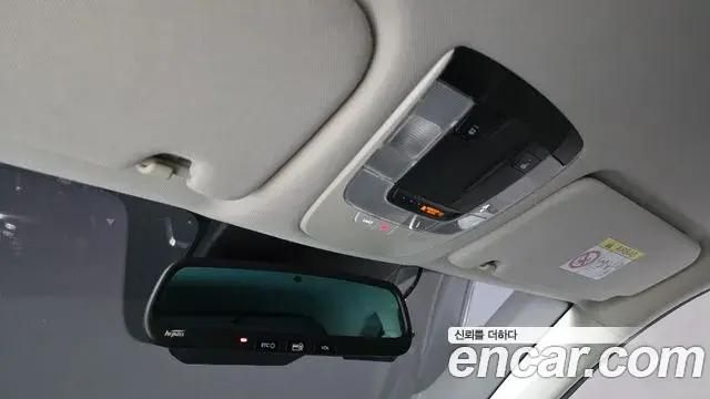 Kia Sorento 2020 — Фото 18/20