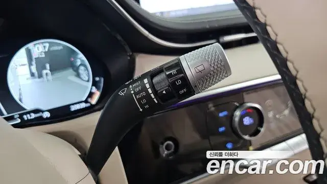 Genesis GV70 2023 — Photo 6/34