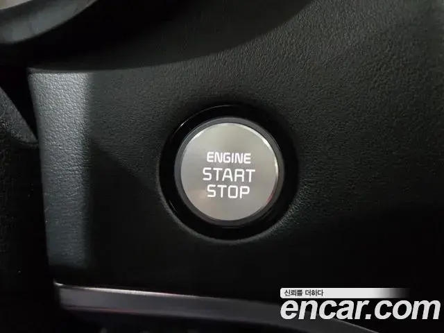 Kia Stinger 2020 — Şəkil 16/41