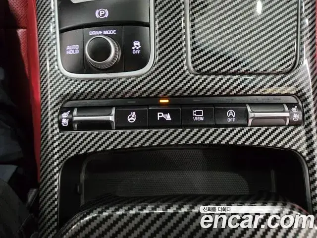 Kia Stinger 2020 — Şəkil 27/41