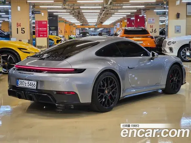 Porsche 911 2026 — Фото 3/20