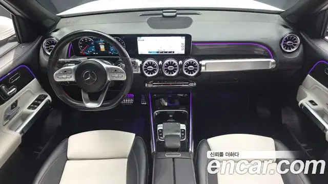 Mercedes-Benz GLB-Class 2020 — Фото 7/20