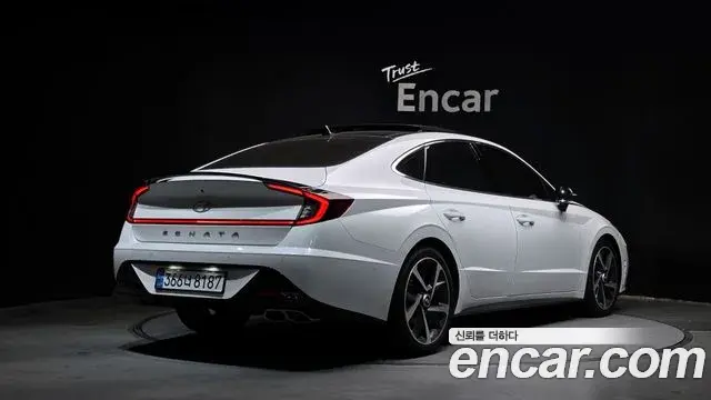 Hyundai Sonata 2020 — Фото 2/20