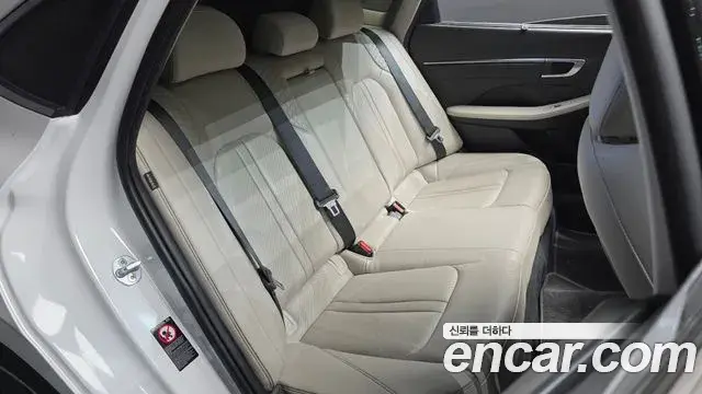 Hyundai Sonata 2020 — Фото 11/20