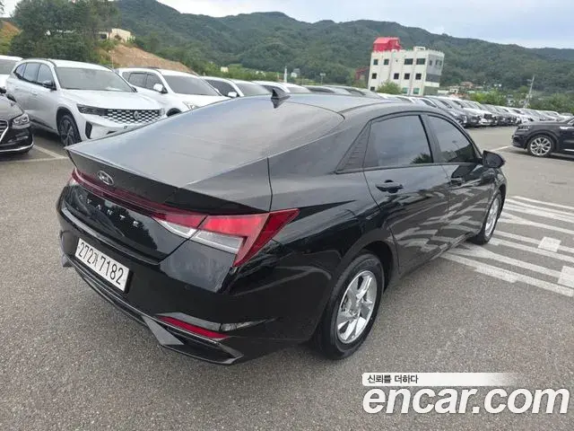 Hyundai Avante 2021 — Фото 4/19