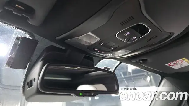 Jeep Renegade 2021 — Şəkil 31/32