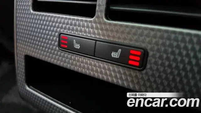 Land Rover Range Rover Sport 2020 — Фото 19/20