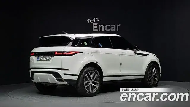 Land Rover Range Rover Evoque 2025 — Фото 2/20