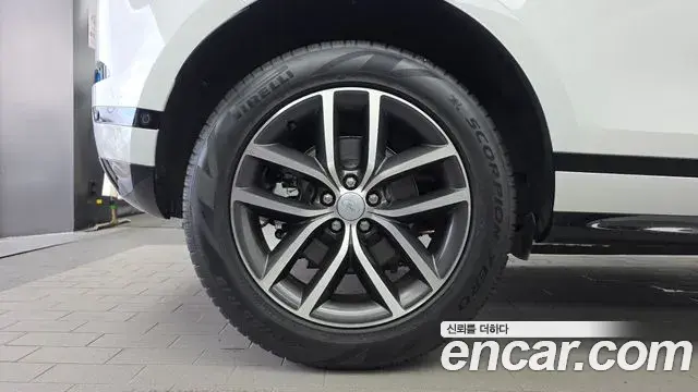 Land Rover Range Rover Evoque 2025 — Фото 5/20