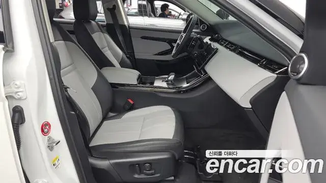 Land Rover Range Rover Evoque 2025 — Фото 11/20
