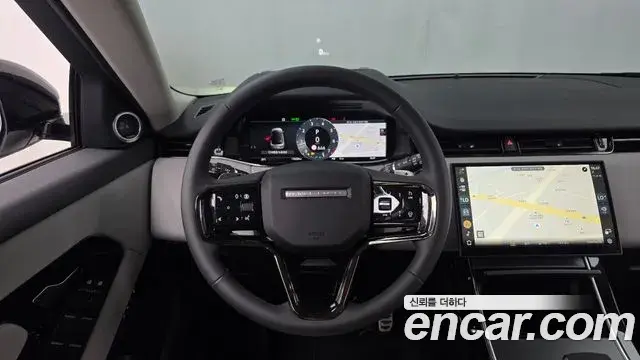 Land Rover Range Rover Evoque 2025 — Фото 13/20