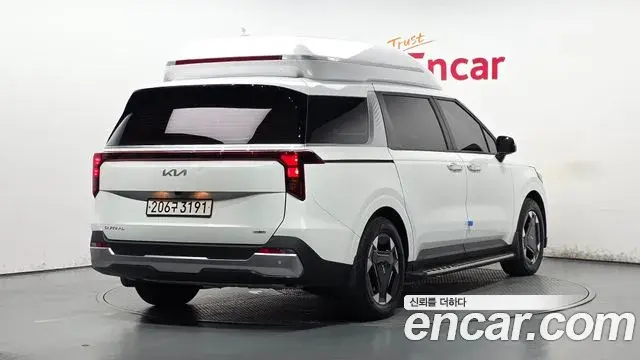 Kia Carnival 2025 — Photo 6/33
