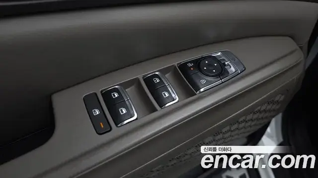 Kia Carnival 2025 — Photo 26/33