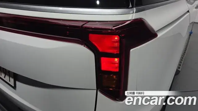 Kia Carnival 2025 — Photo 10/33