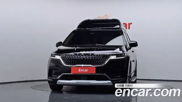 Kia Carnival 2022 — Фото 3/20