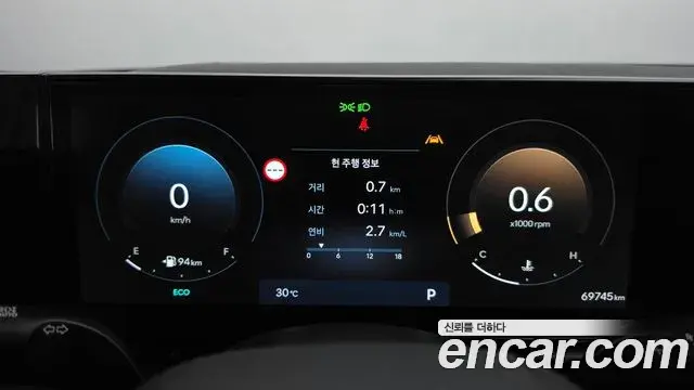 Hyundai Grandeur 2023 — Фото 8/20