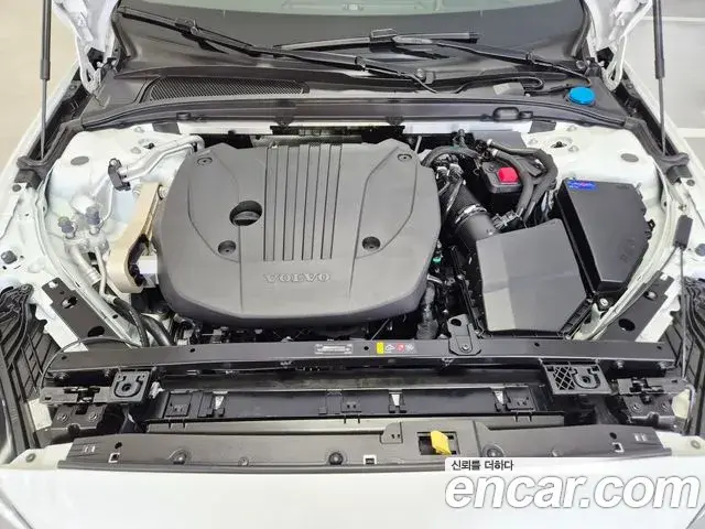Volvo V60 Cross Country 2026 — Şəkil 12/20