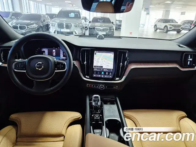 Volvo V60 Cross Country 2026 — Şəkil 1/20