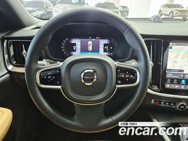 Volvo V60 Cross Country 2026 — Şəkil 16/20
