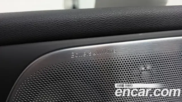 Volvo V60 Cross Country 2021 — ფოტო 24/42