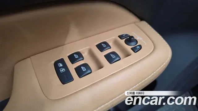 Volvo V60 Cross Country 2021 — ფოტო 41/42