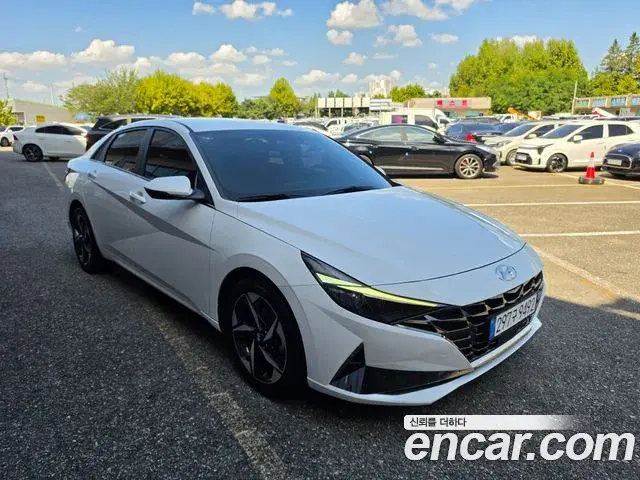 Hyundai Avante 2020 — Фото 1/19