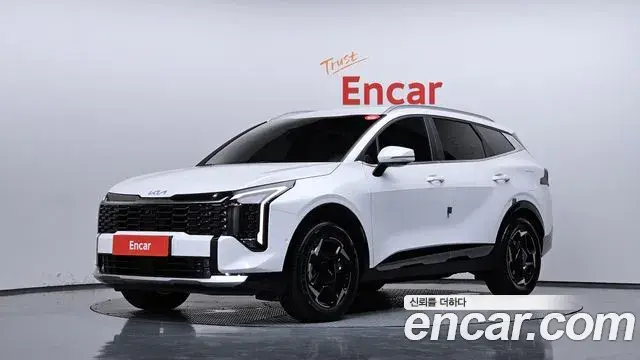 Kia Sportage 2025 — Фото 1/20