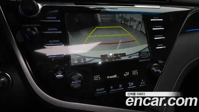 Toyota Camry 2020 — Фото 14/20