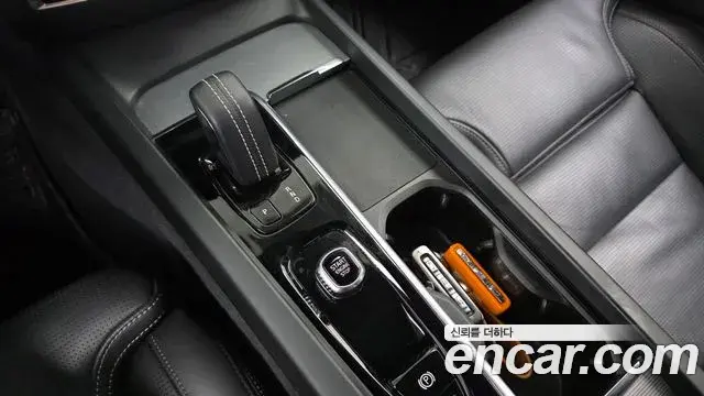 Volvo S60 2022 — Şəkil 11/20