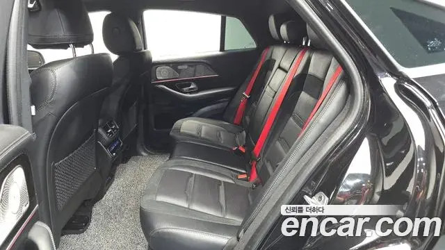 Mercedes-Benz GLE-Class 2024 — Фото 11/20
